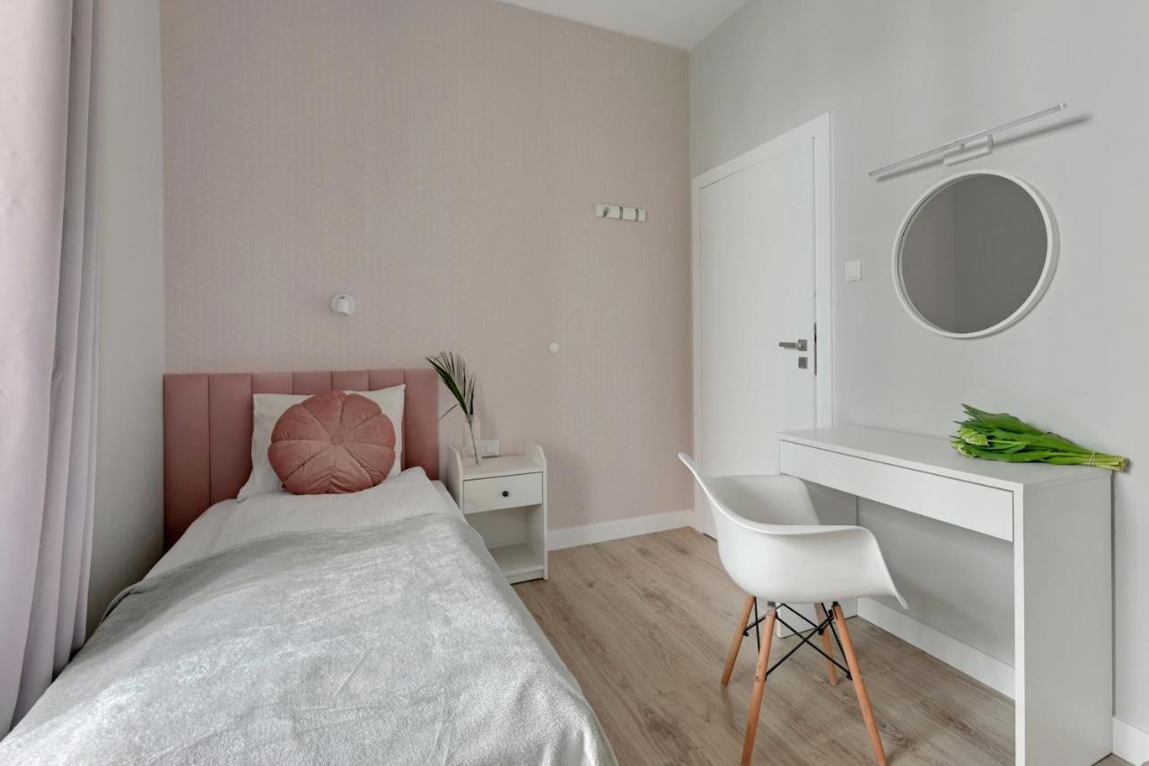 Cityflow By Welcome Apartment غدانسك المظهر الخارجي الصورة